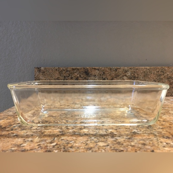 Lot of 2 Vintage 1940’s Fire King Baking Dishes - Picture 9 of 11